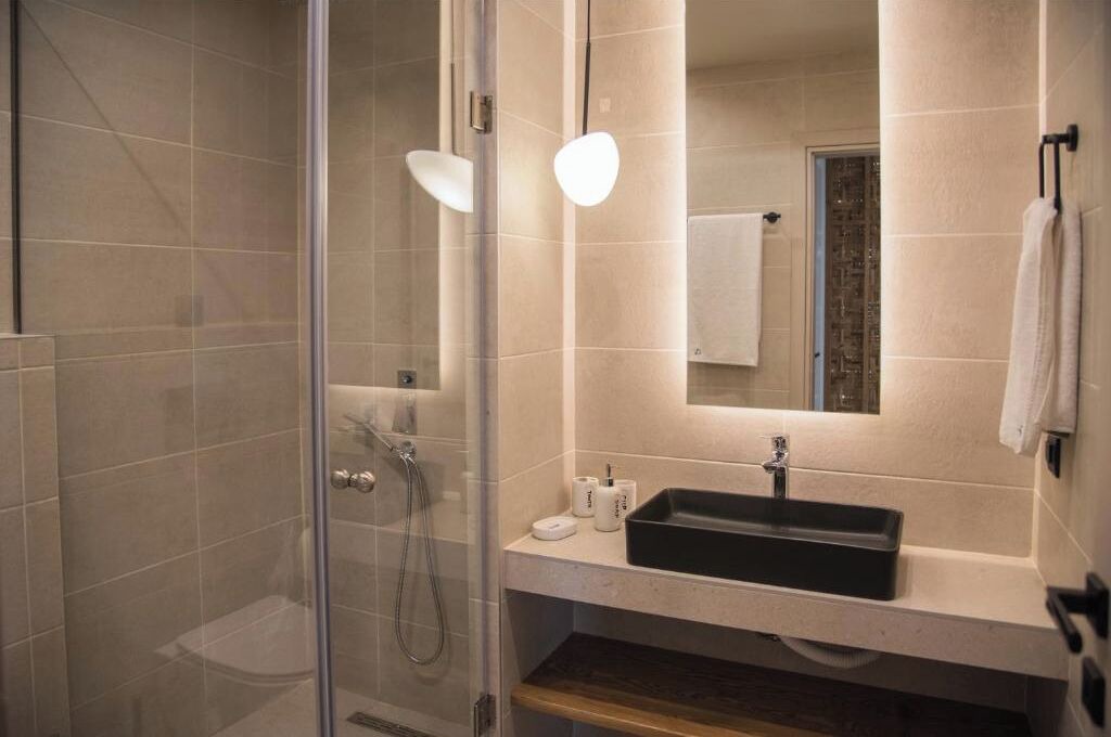 Photo of Bathroom in Spanokhorion