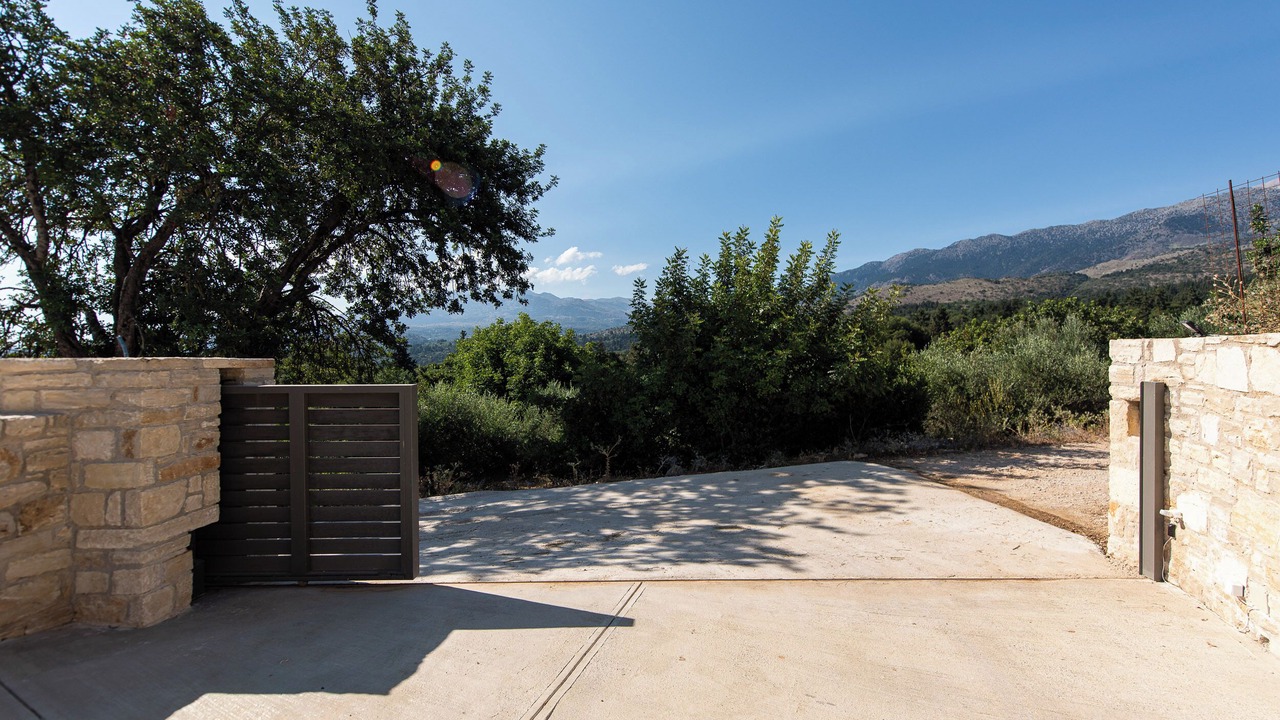 Photo of Outdoor in Nipos