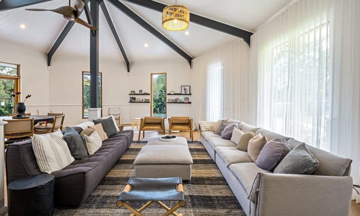 Photo of Livingroom in Tinbeerwah