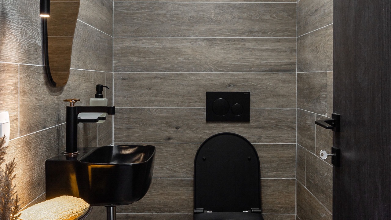 Photo of Bathroom in Argolikon