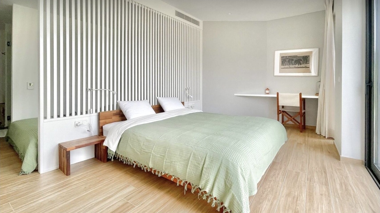 Photo of Bedroom in Lefktron