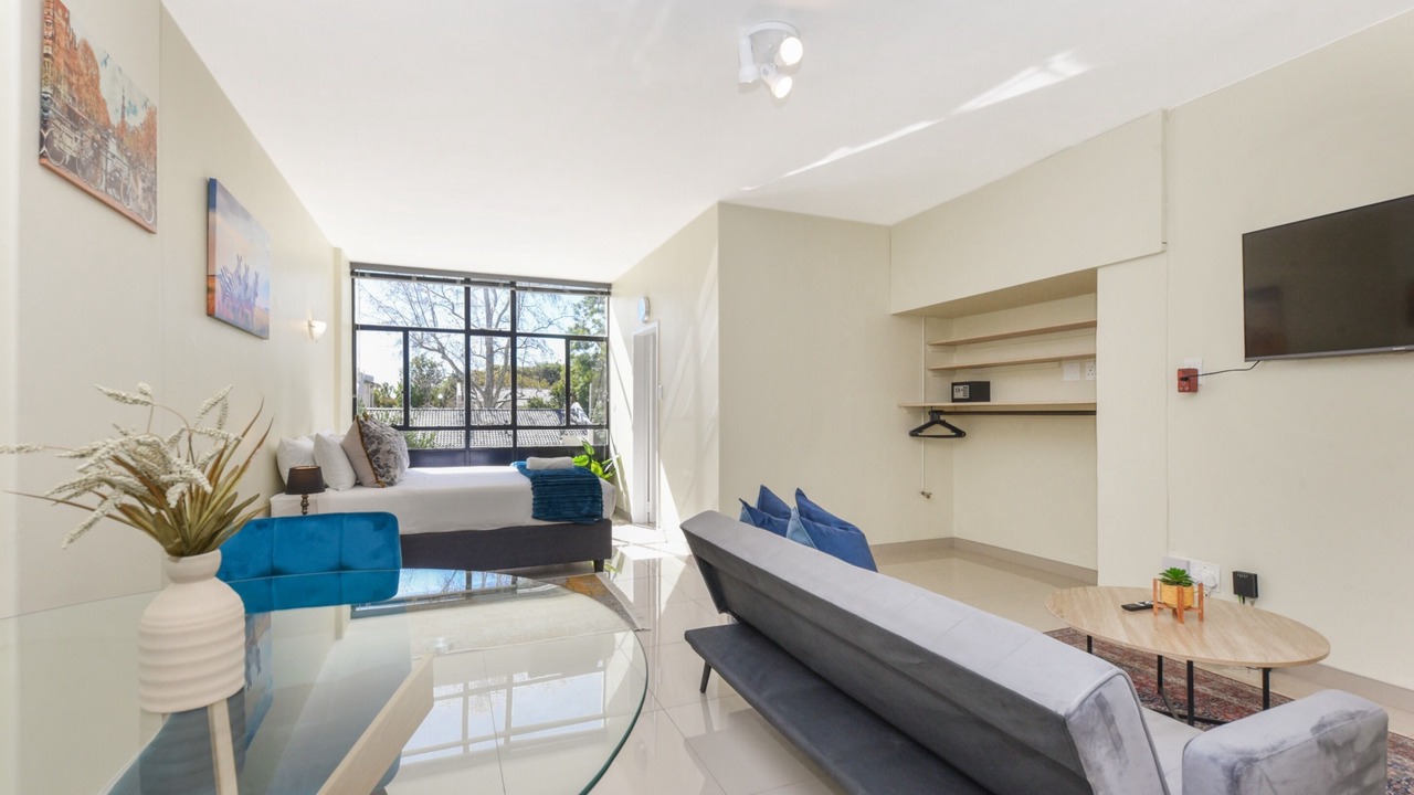 Photo of Livingroom in Greater Johannesburg Metropolitan Area