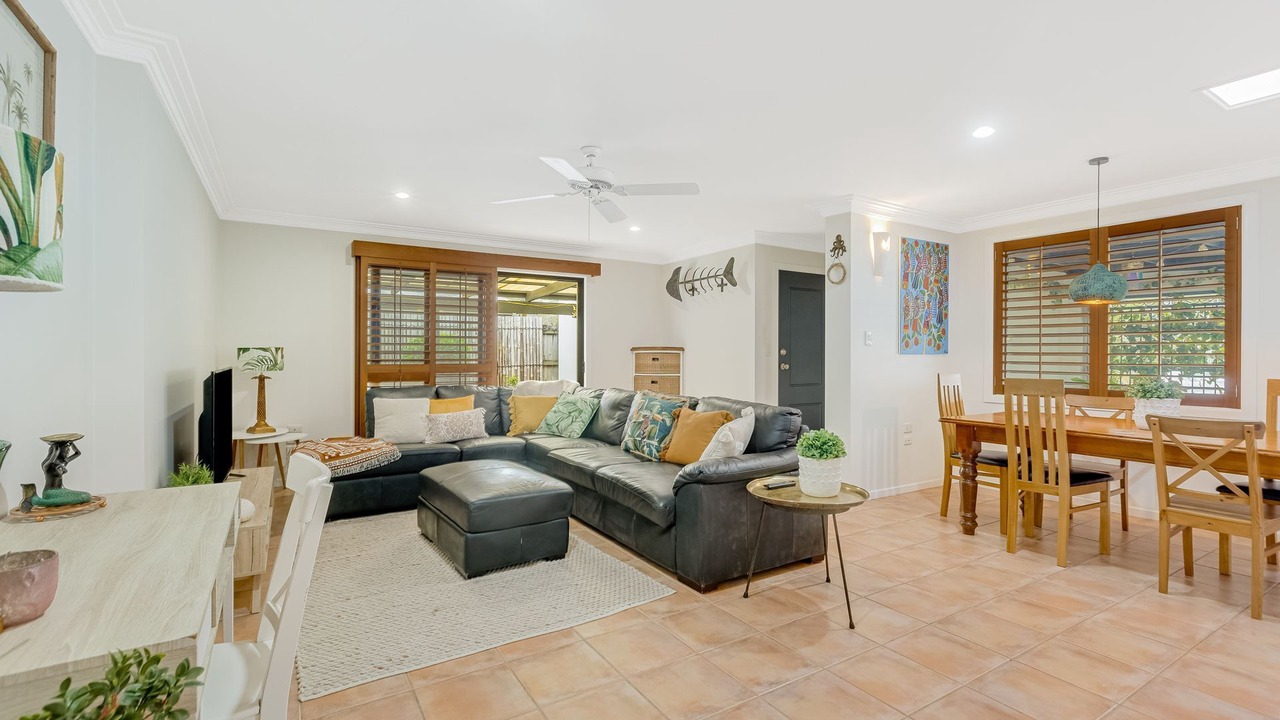 Photo of Livingroom in Currumbin