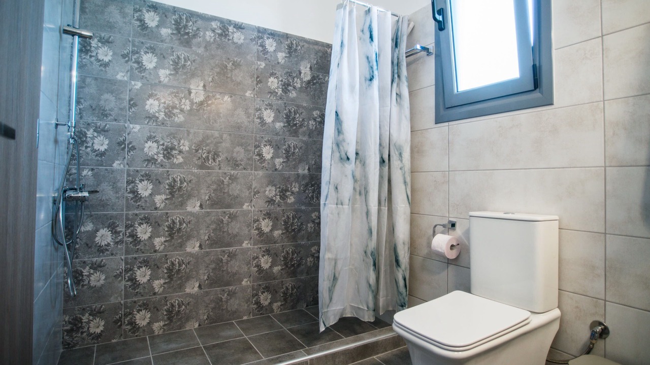 Photo of Bathroom in Xylokastro-Evrostina