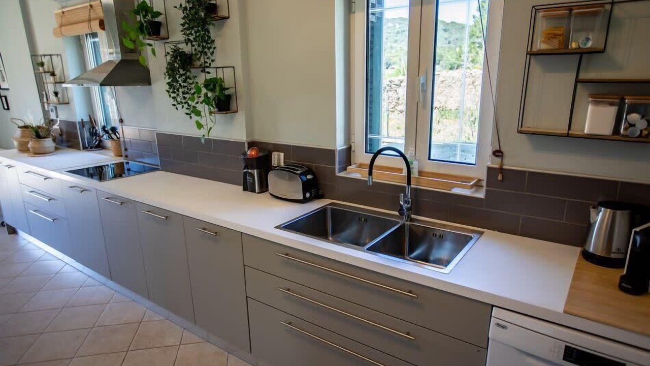 Photo of Kitchen in Marantochori