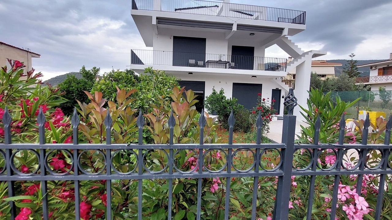 Photo of Outdoor in Katakali