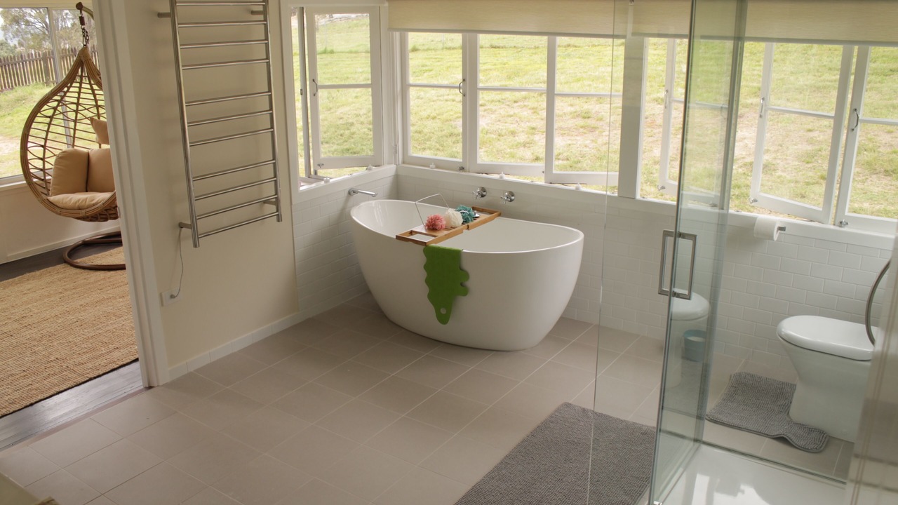 Photo of Bathroom in Dalveen
