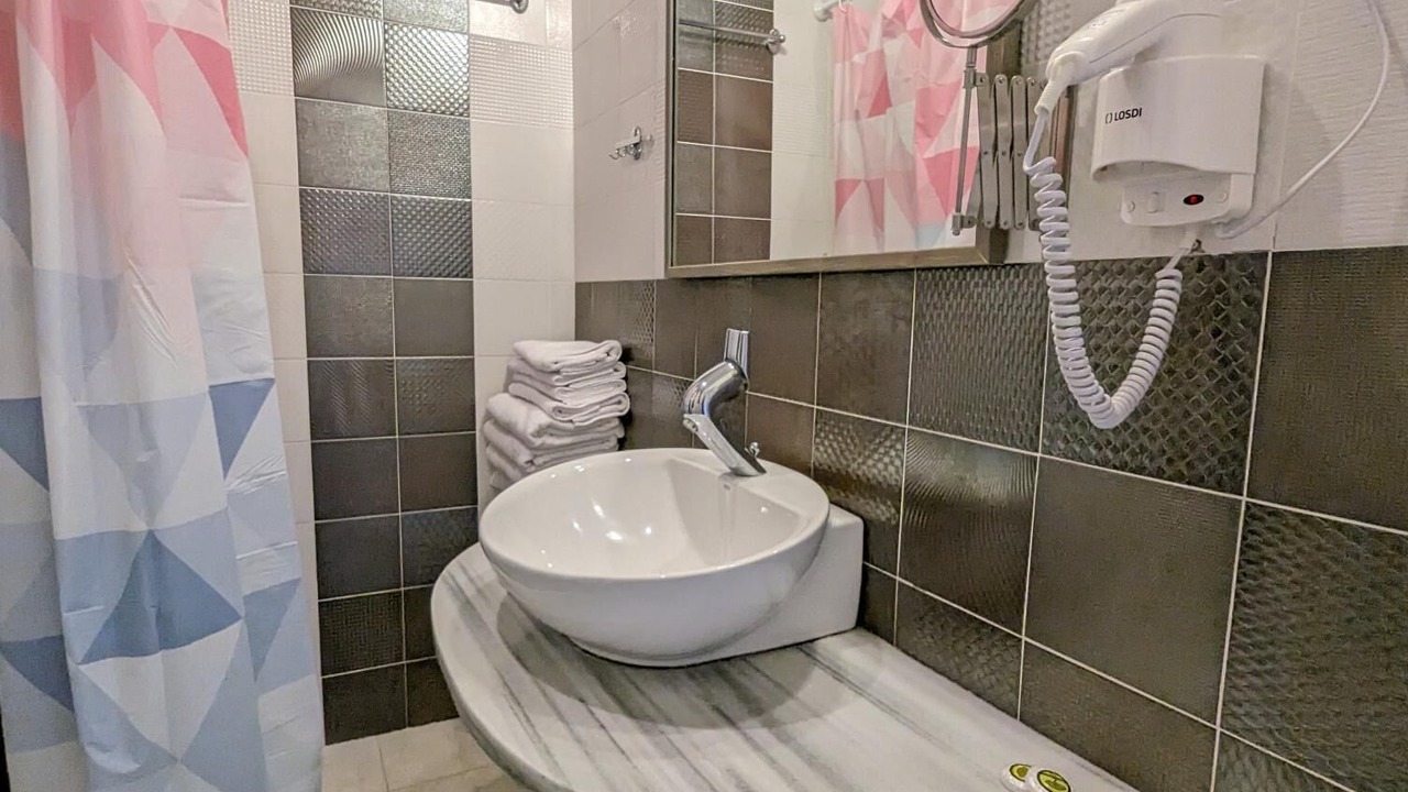 Photo of Bathroom in Kamena Vourla