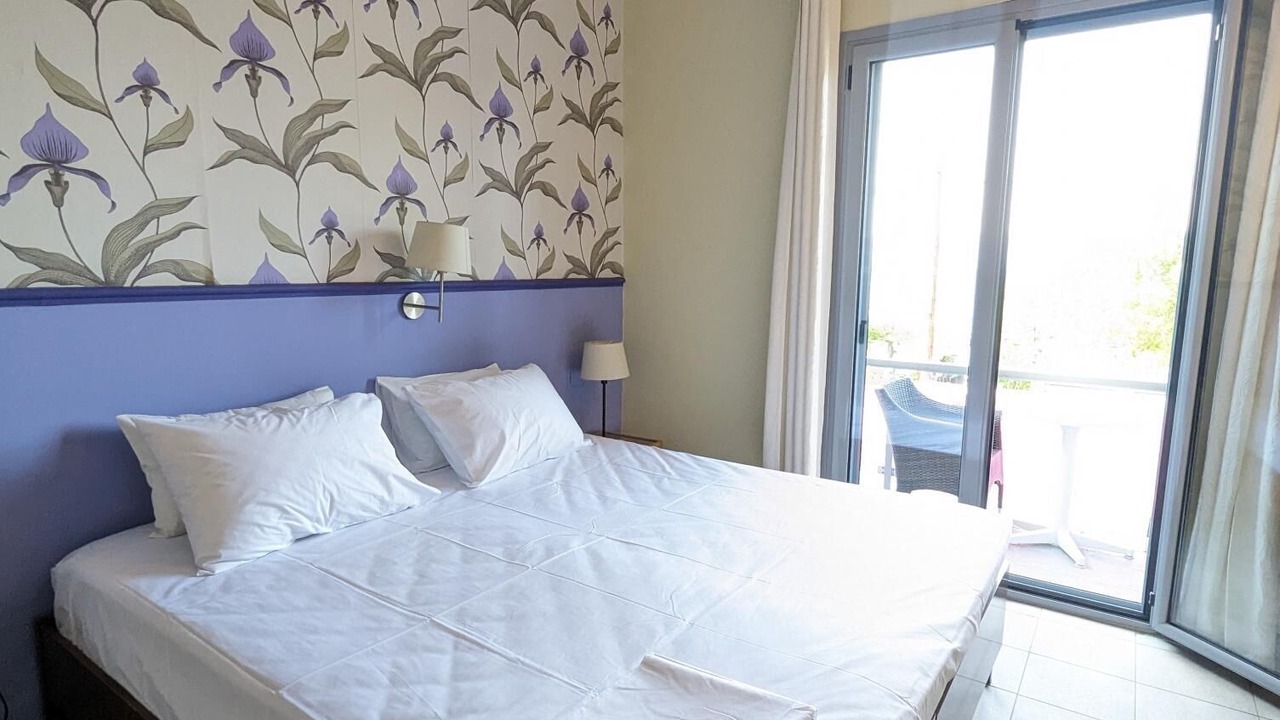 Photo of Bedroom in Kamena Vourla