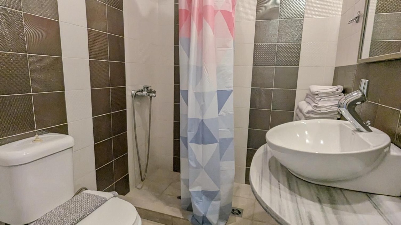Photo of Bathroom in Kamena Vourla