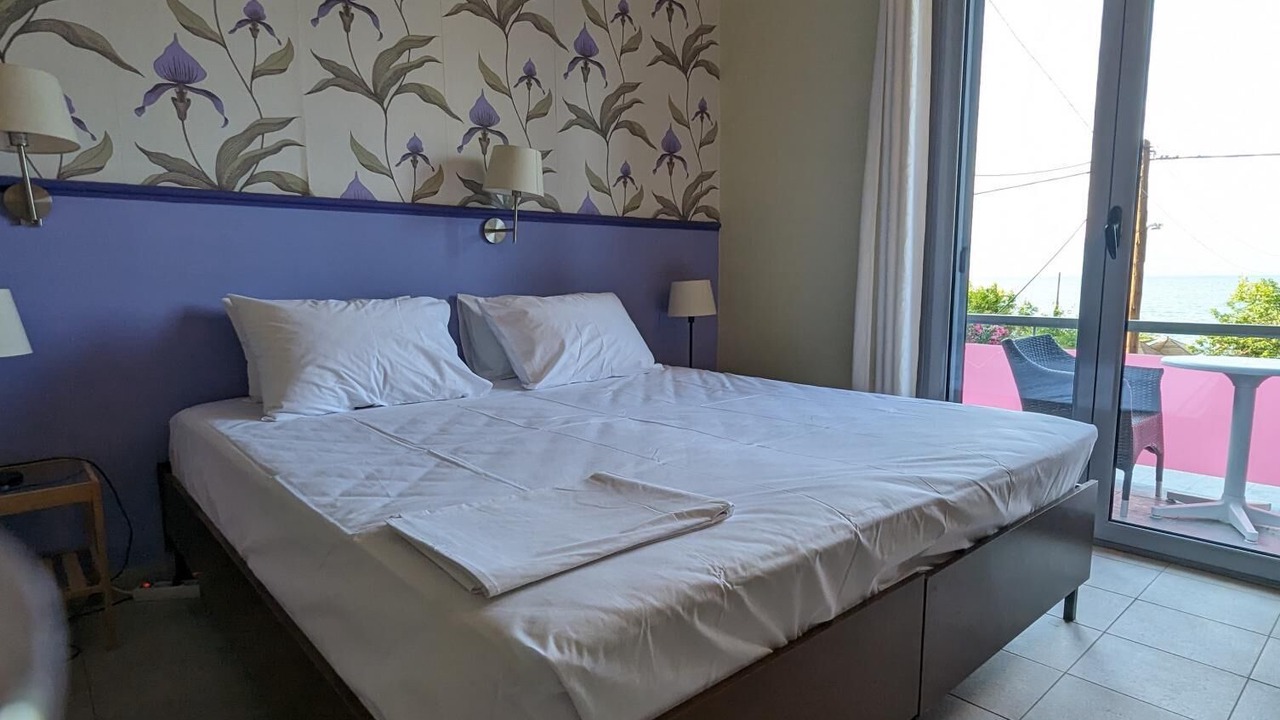 Photo of Bedroom in Kamena Vourla