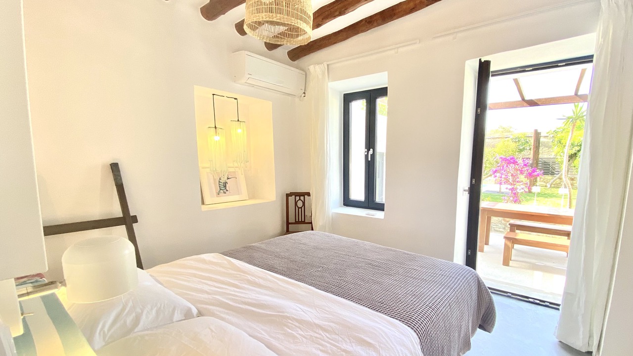Photo of Bedroom in Karystos