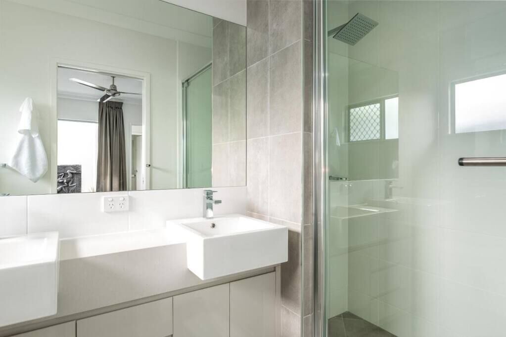 Photo of Bathroom in Trinity Beach