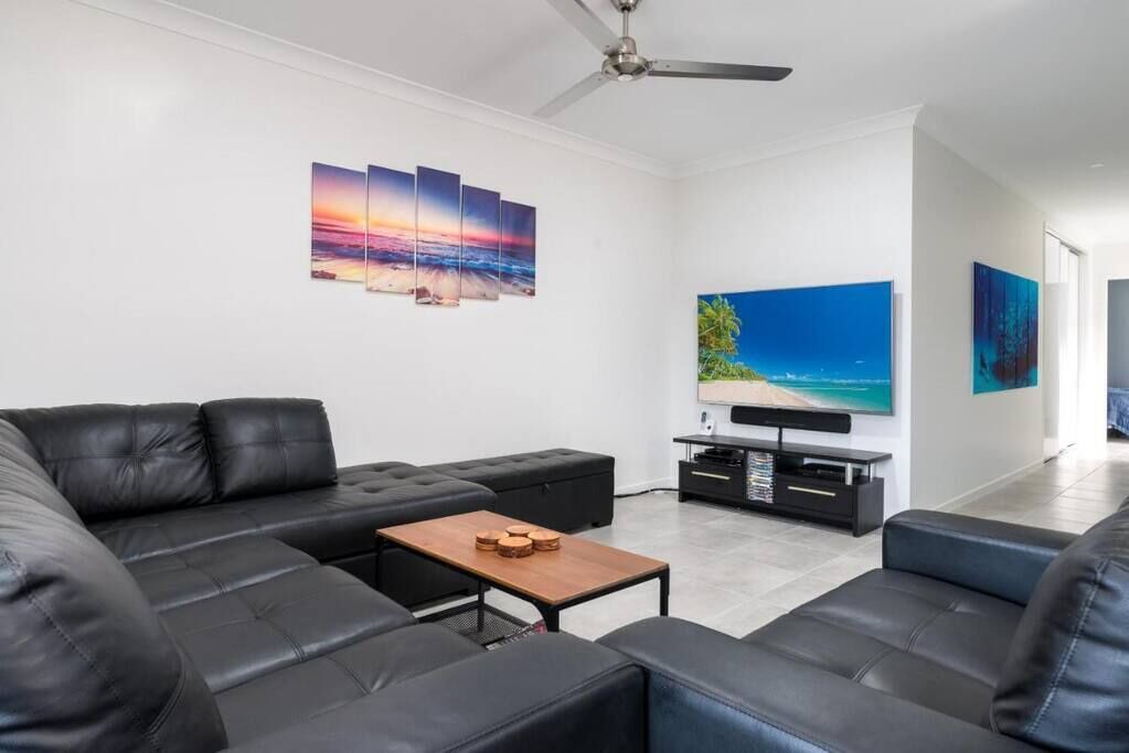 Photo of Bedroom in Trinity Beach