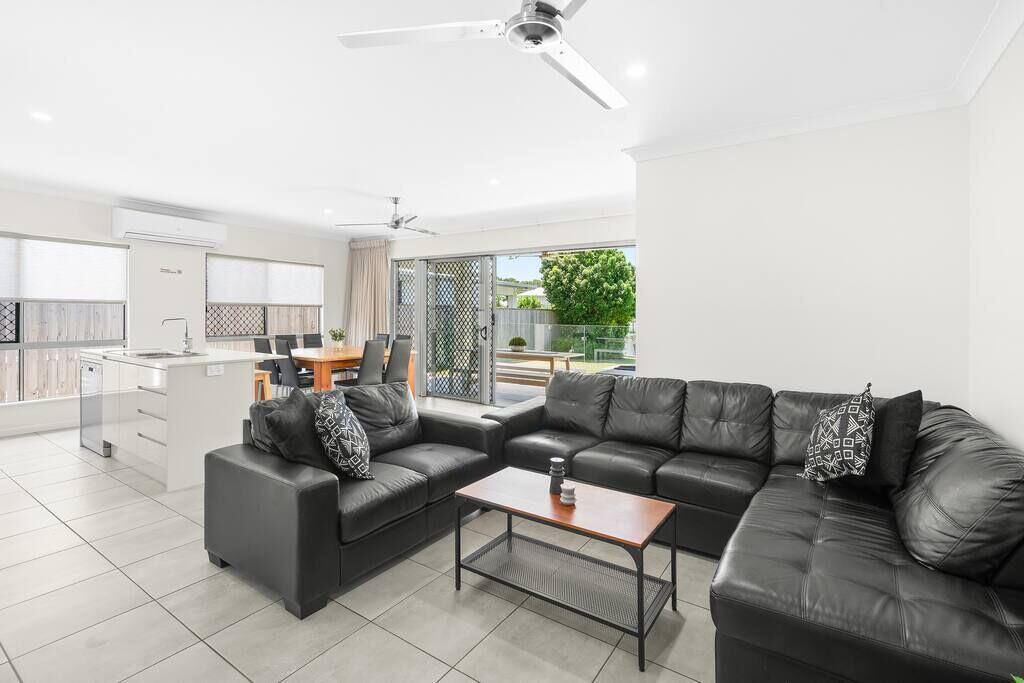 Photo of Bedroom in Trinity Beach