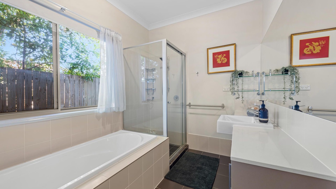 Photo of Bathroom in Taringa