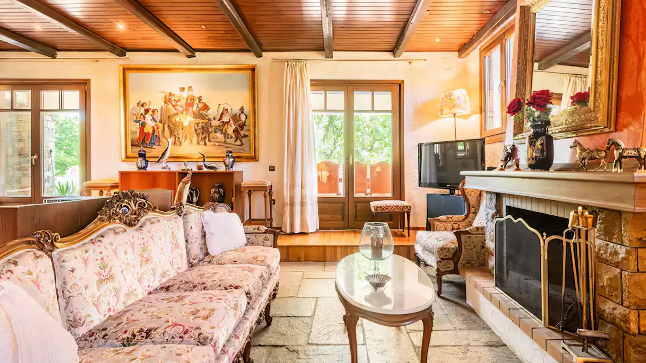 Photo of Livingroom in Marathon