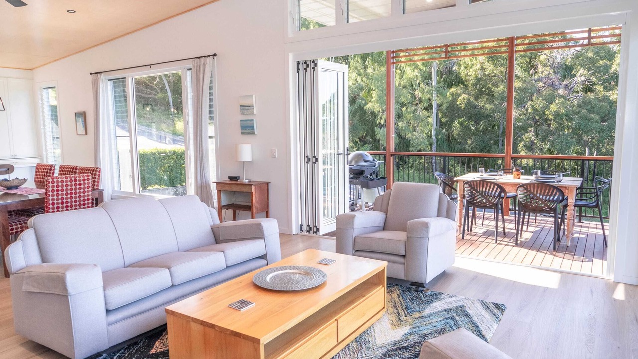 Photo of Livingroom in Seventeen Seventy