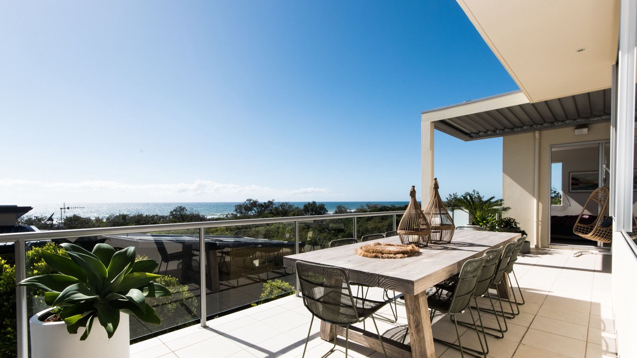 Photo of Outdoor in Castaways Beach