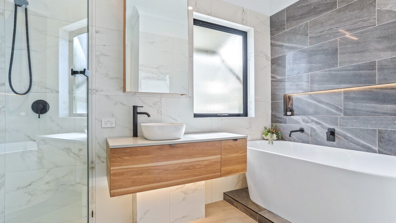 Photo of Bathroom in Sunrise Beach