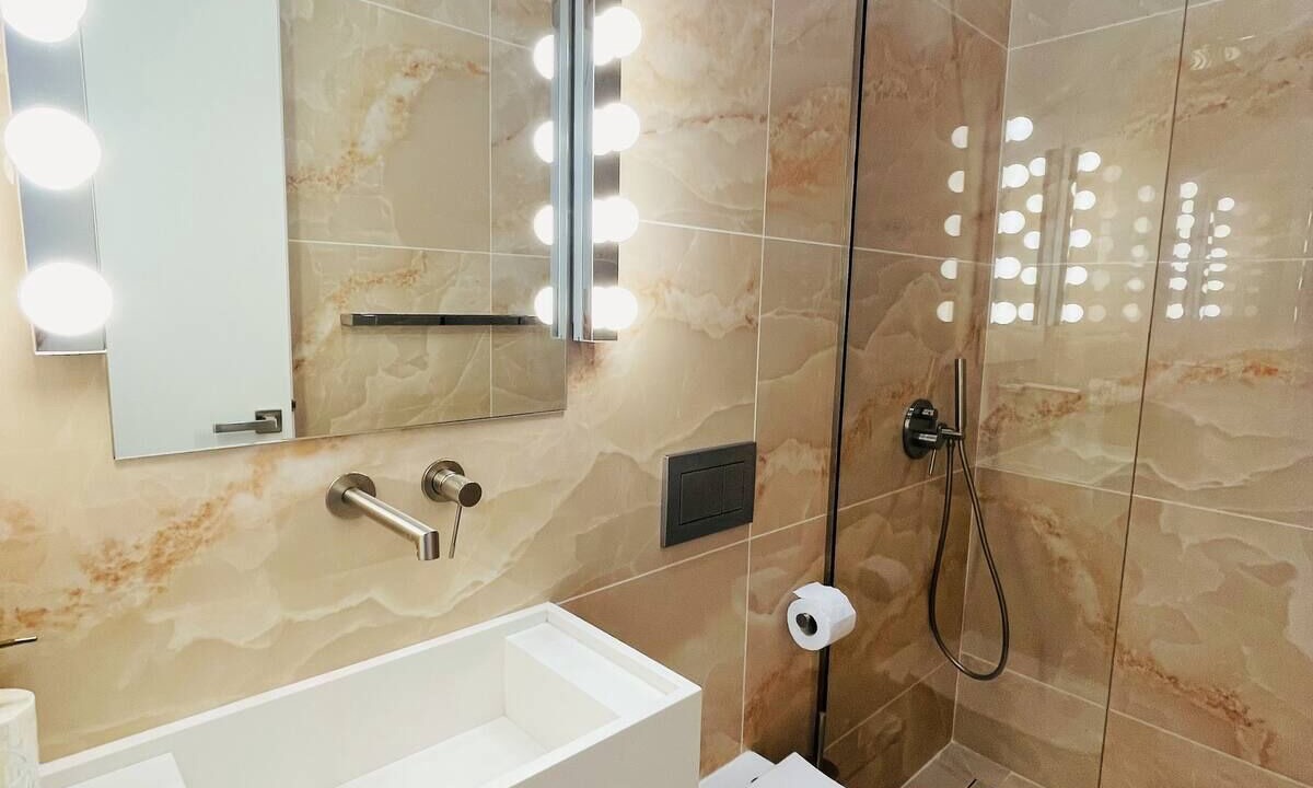 Photo of Bathroom in Ilisia