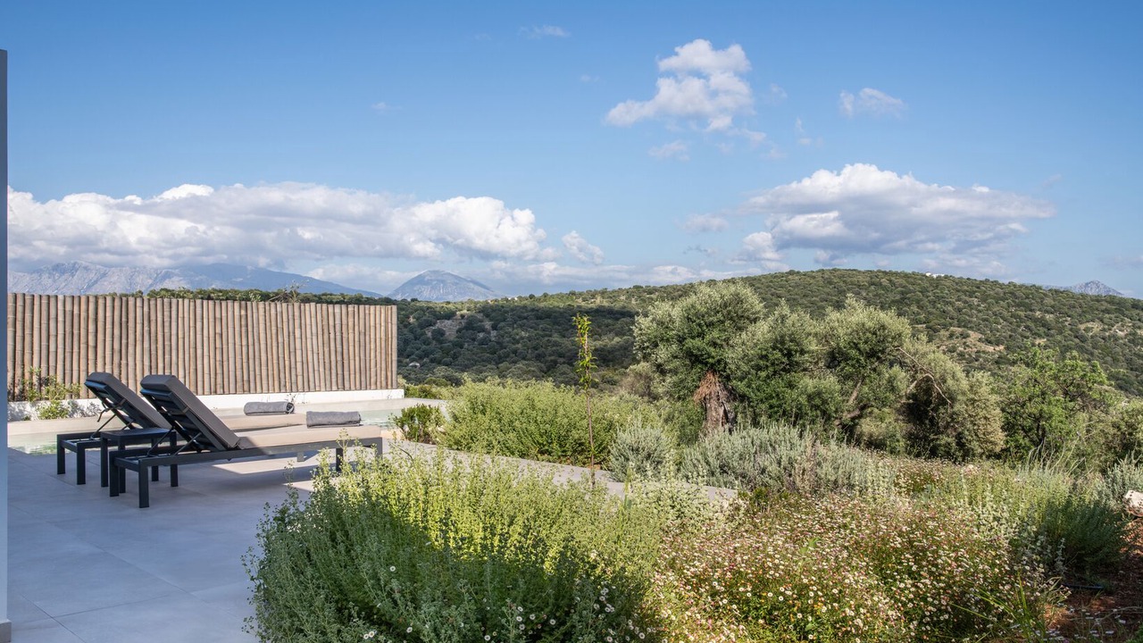Photo of Outdoor in Katomerion