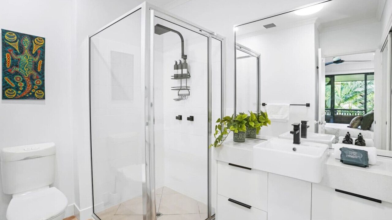 Photo of Bathroom in White Rock