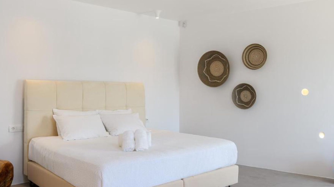 Photo of Bedroom in Ornos