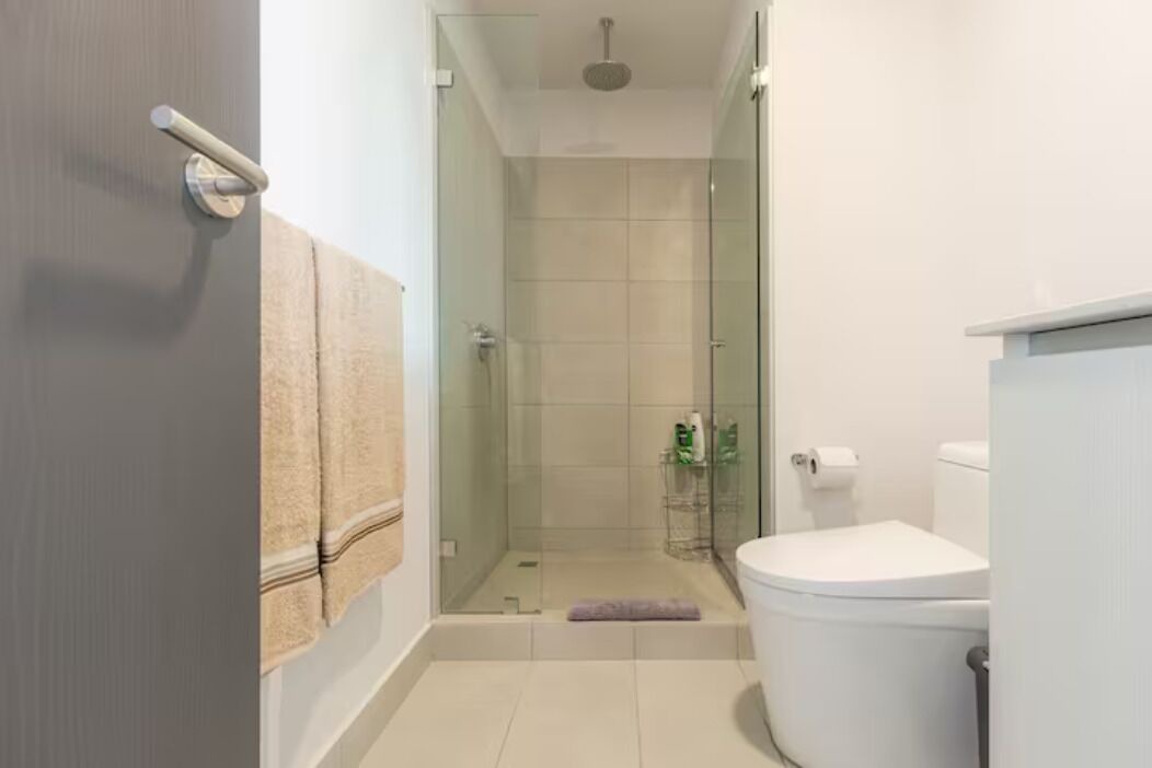 Photo of Bathroom in Roble