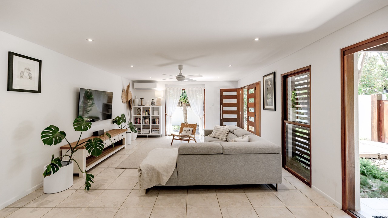 Photo of Livingroom in Sunshine Beach