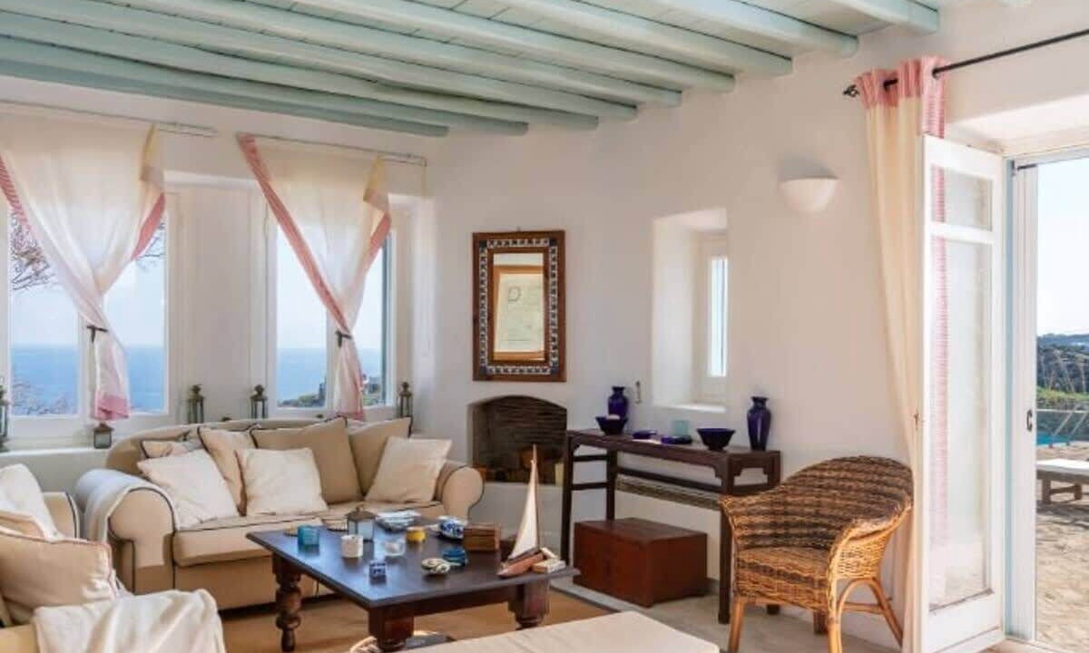 Photo of Livingroom in Paradise