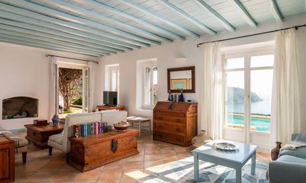 Photo of Livingroom in Paradise