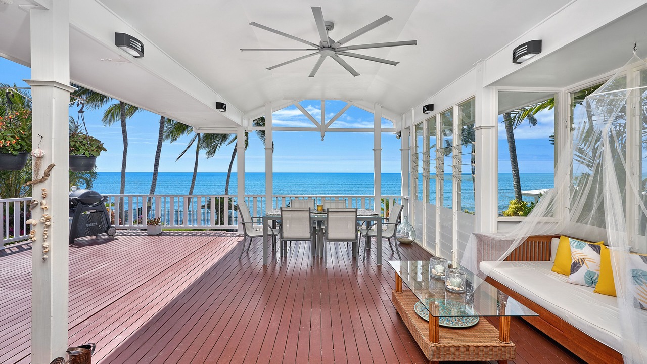 Photo of Outdoor in Holloways Beach