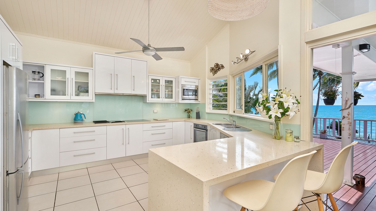 Photo of Kitchen in Holloways Beach