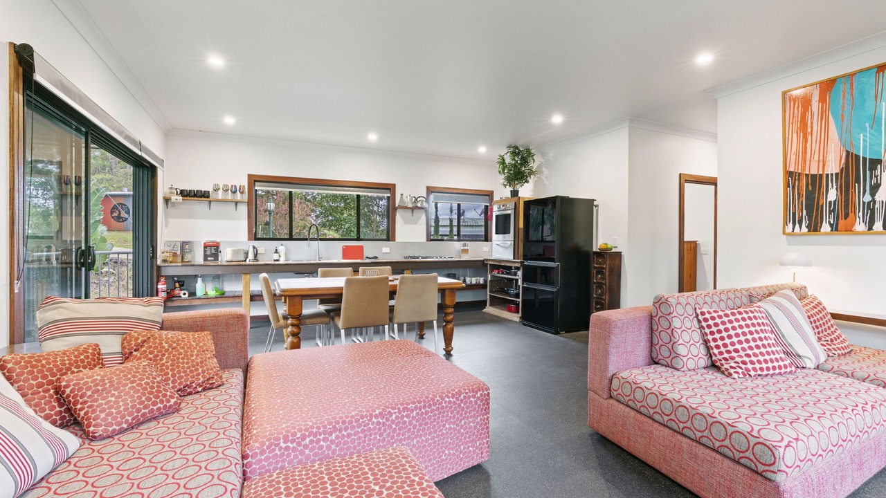 Photo of Livingroom in Austinville