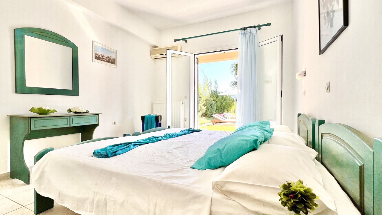 Photo of Bedroom in Velonades