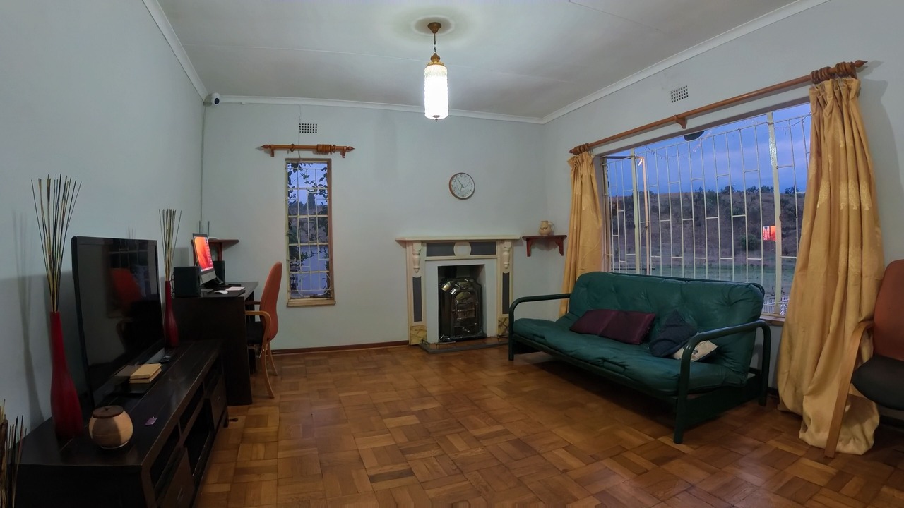 Photo of Livingroom in Mogale City
