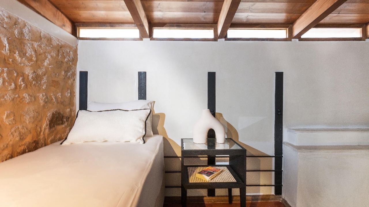 Photo of Bedroom in Maroulas