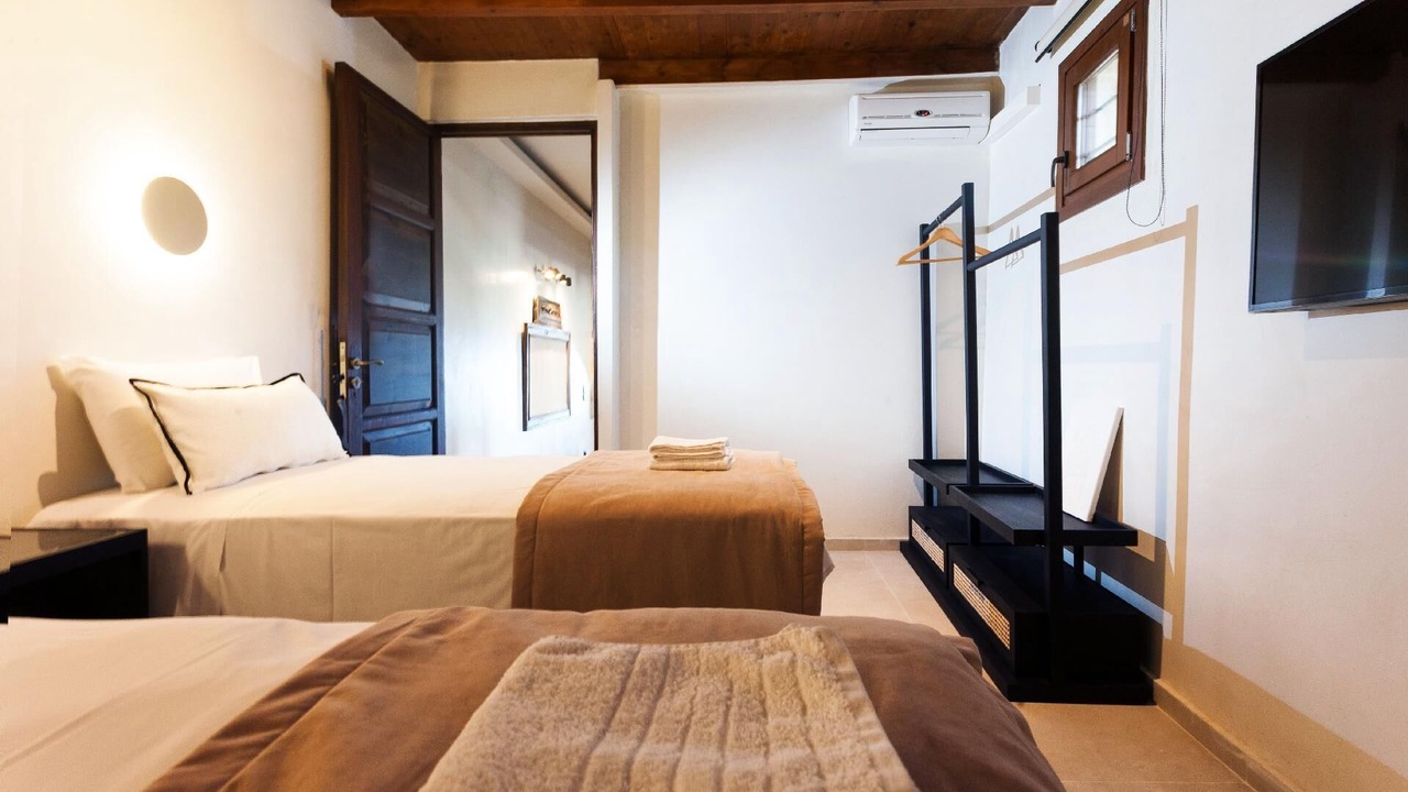 Photo of Bedroom in Maroulas