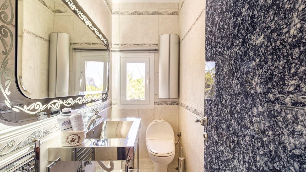 Photo of Bathroom in Sipiada