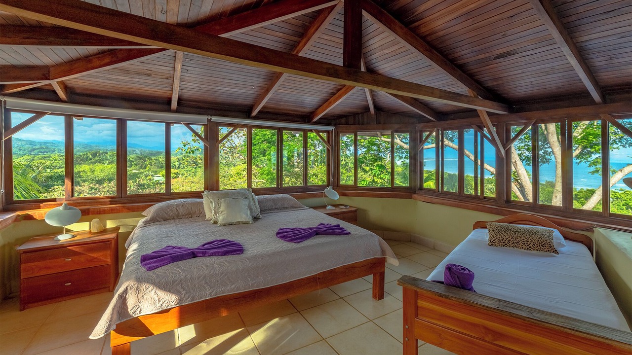 Photo of Bedroom in Esterillos