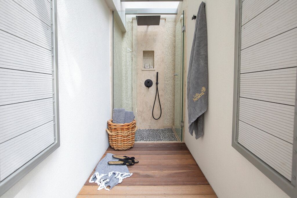 Photo of Bathroom in Geni