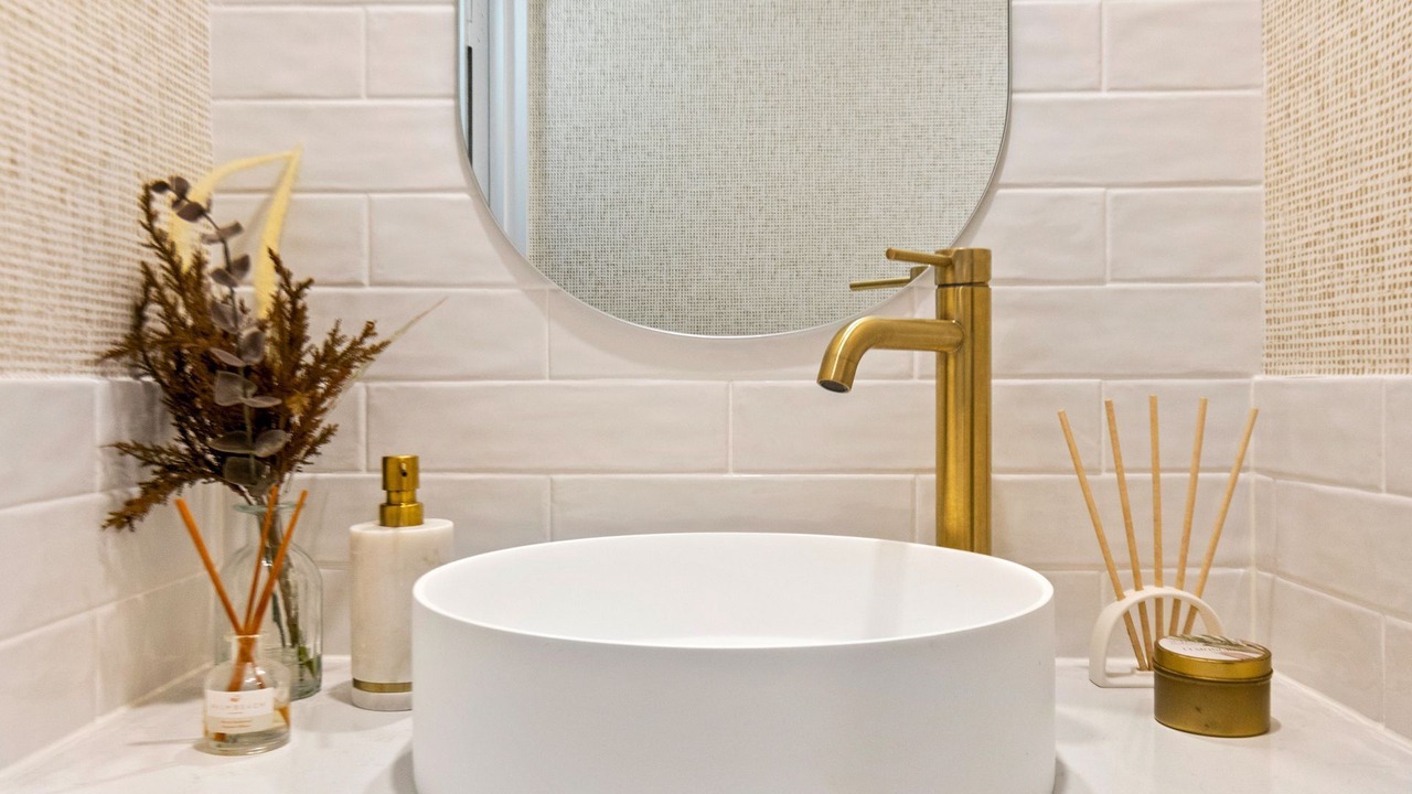 Photo of Bathroom in Alexandra Headland