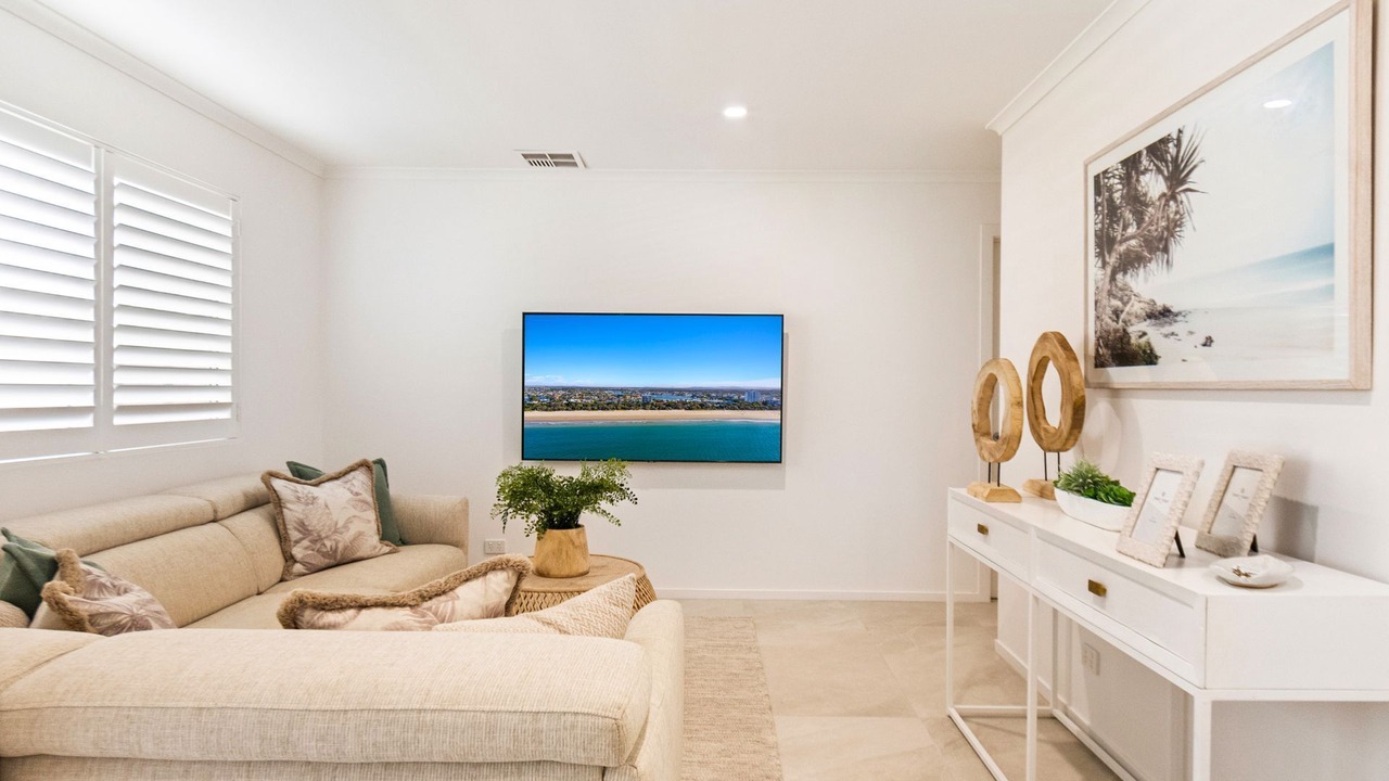 Photo of Livingroom in Alexandra Headland