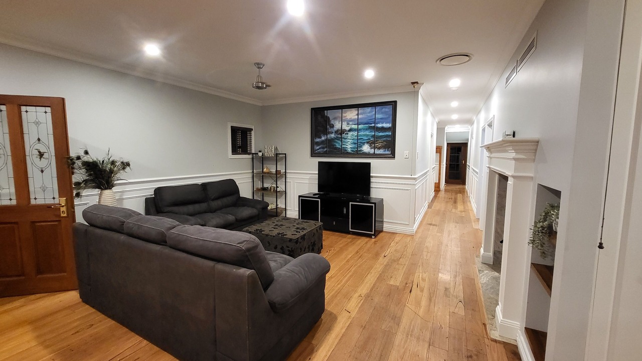 Photo of Livingroom in Greenbank