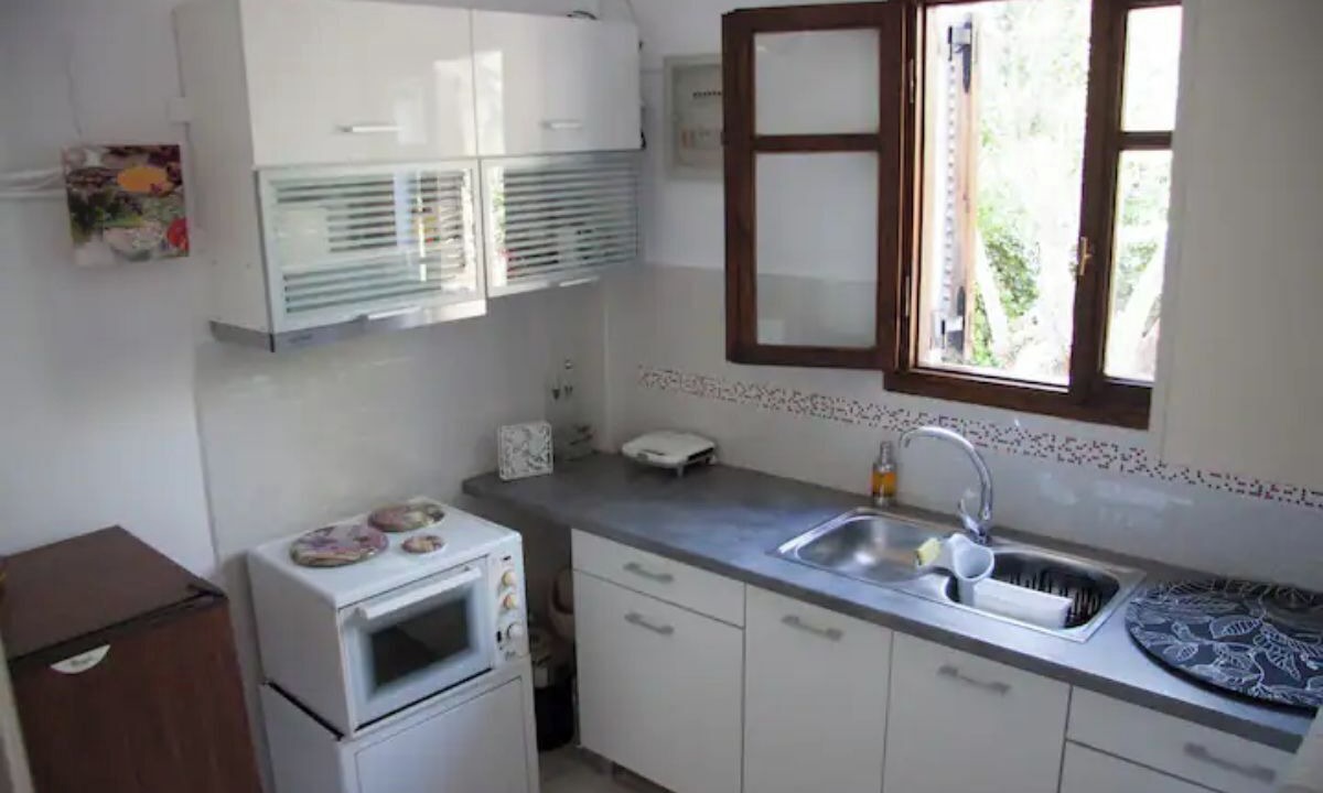 Photo of Kitchen in Edipsos