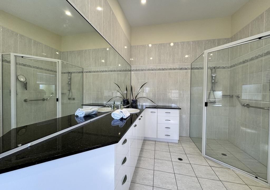 Photo of Bathroom in North Ward