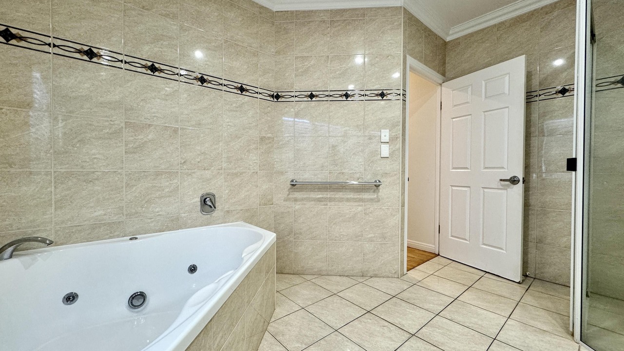 Photo of Bathroom in North Ward