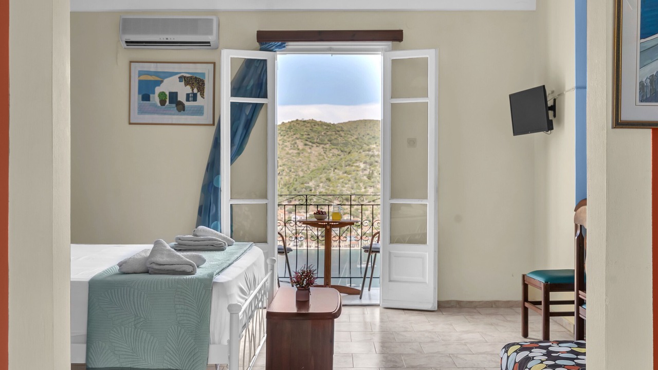 Photo of Bedroom in Vathy