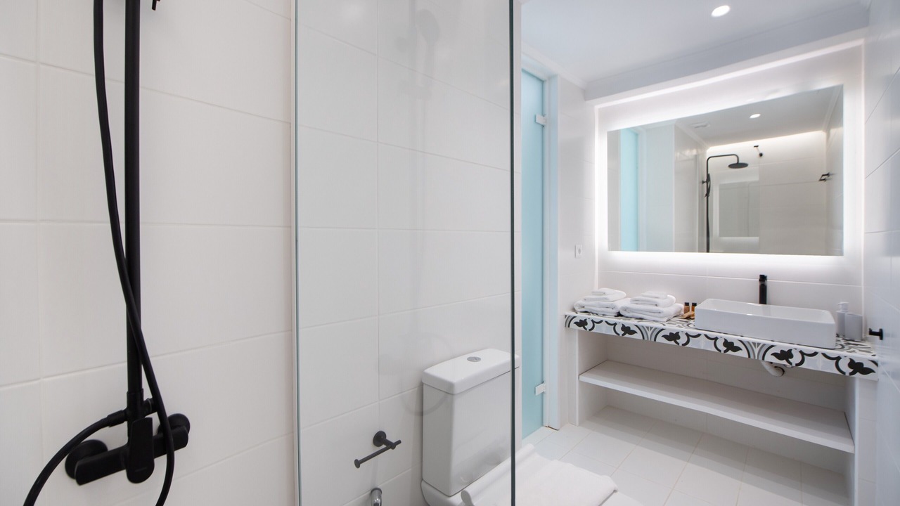 Photo of Bathroom in Agios Ioannis